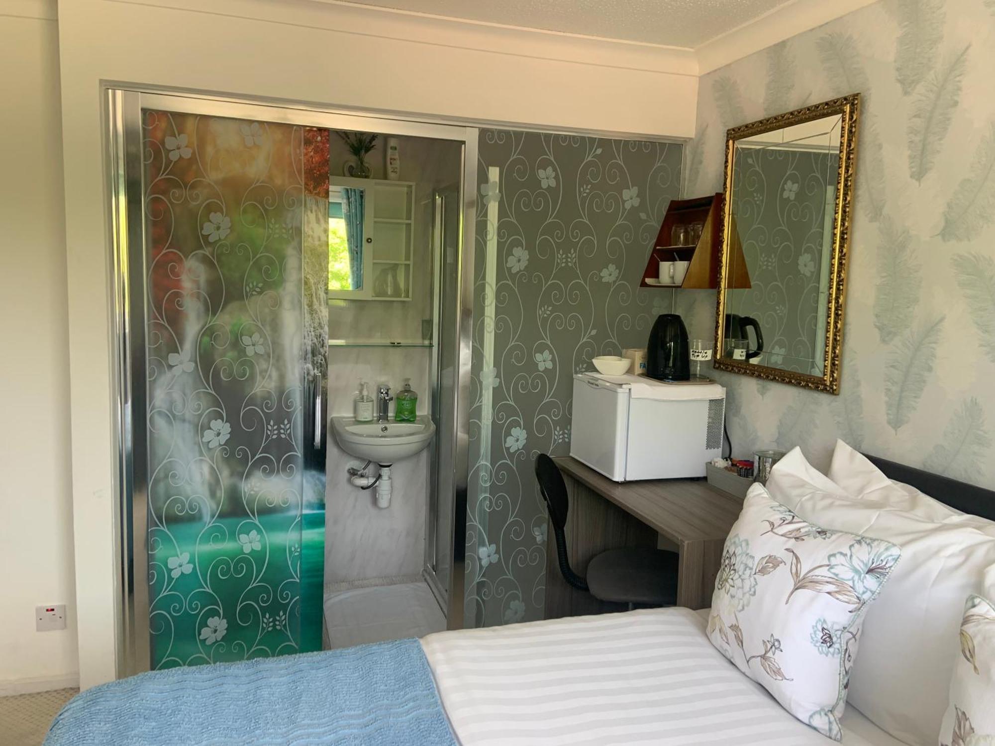 Enjoy Your Stay At Chorley Road Droitwich Habitación foto